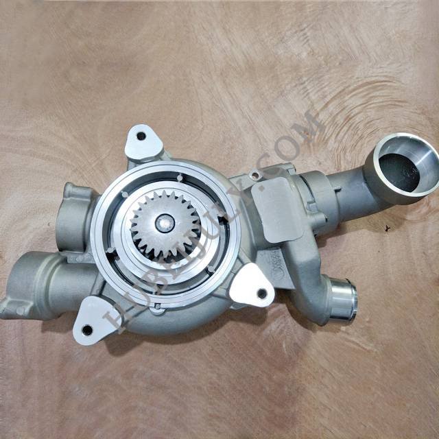 water pump D5010477005