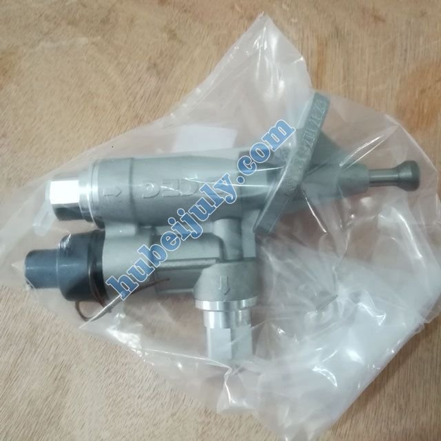 Cummins engine fuel transfer pump 4937767