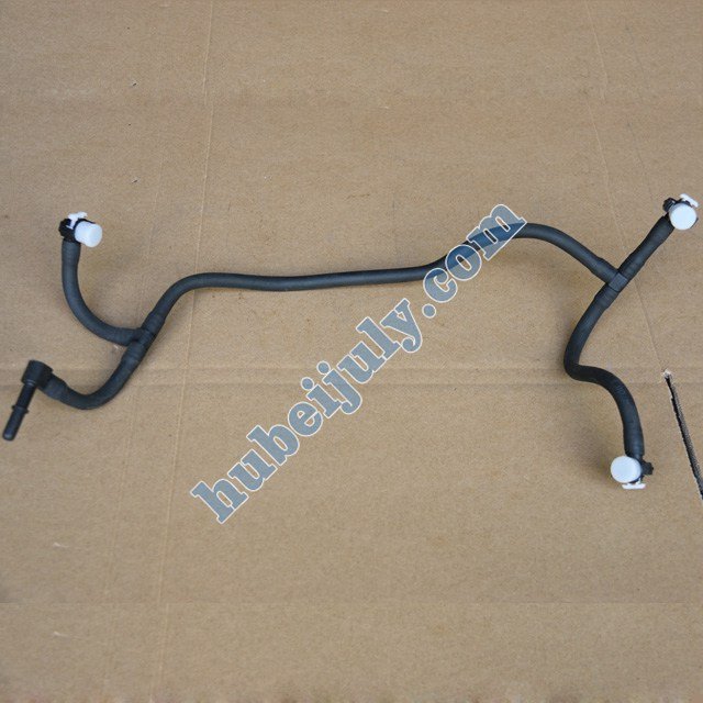 Cummins ISBE fuel transfer pipe 3964119