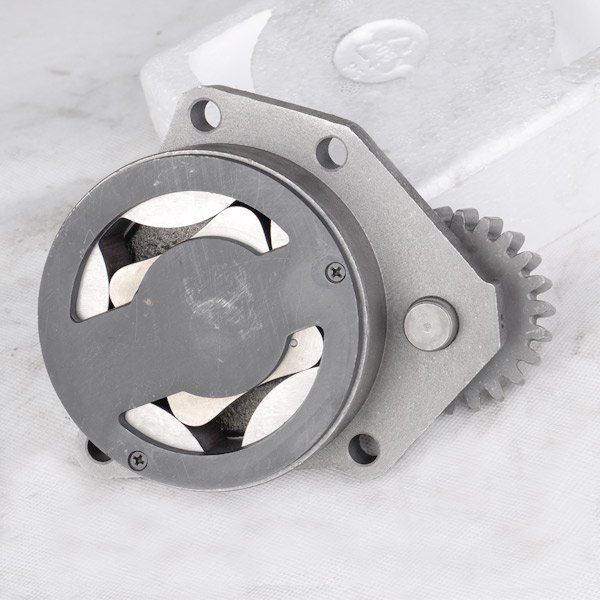 DCEC 6CT Engine Fuel Oil Pump 3948072