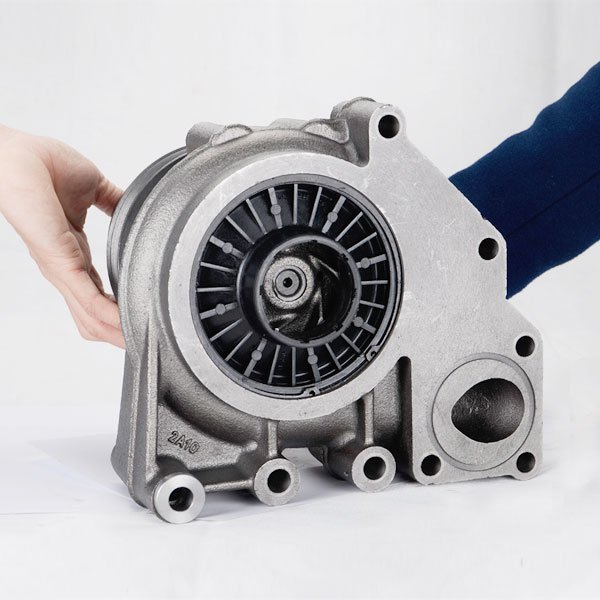 Diesel engine spare part ISX15 water pump 4089908