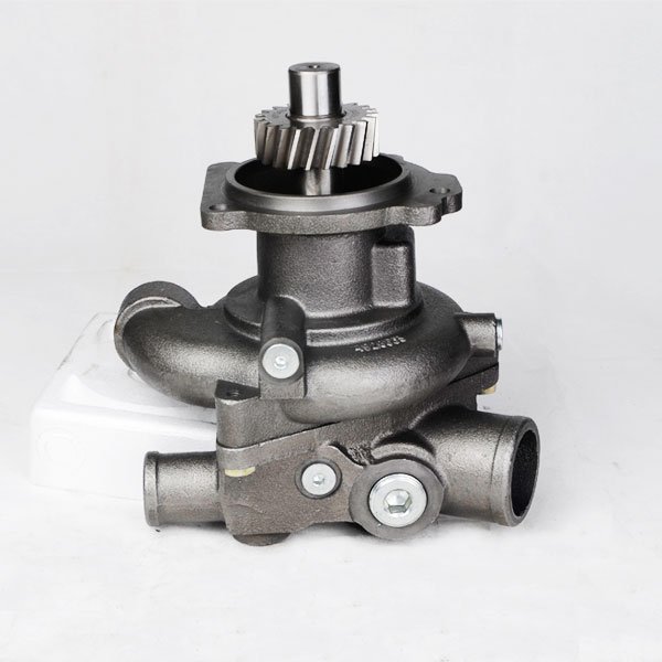 Cummins M11 engine part water pump 4972857