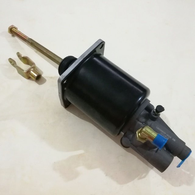 Dongfeng DFM Heavy Duty Truck Part Clutch Booster 1608010-N2900