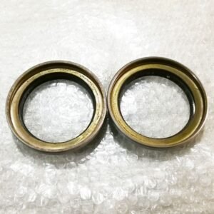 Dongfeng DFAC Light Truck Part Rear Hub Inner Oil Seal 8AD