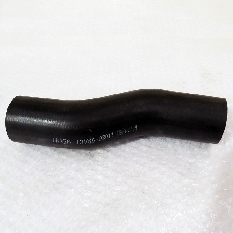 Dongfeng DFAC Light Truck Part Radiator Water Inlet Hose 13V65C-03011