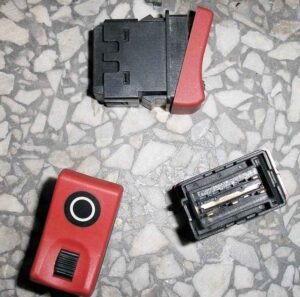 Dongfeng DFM Heavy Duty Truck Part Power Switch 3750130-C0100