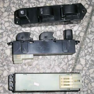 Dongfeng DFM Heavy Duty Truck Part Electric Window Switch 3750730-C0100