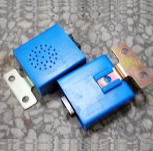 Dongfeng DFM Heavy Duty Truck Part Multi-purpose Buzzer Relay 3819010-C0100