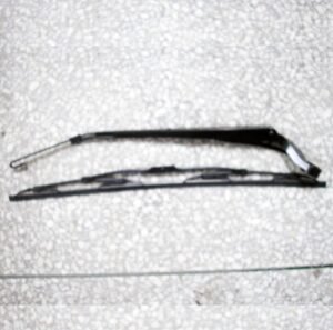 Dongfeng DFM Heavy Duty Truck Part Wiper Arm and Wiper Assembly 5205012-C010 5205011-C0100