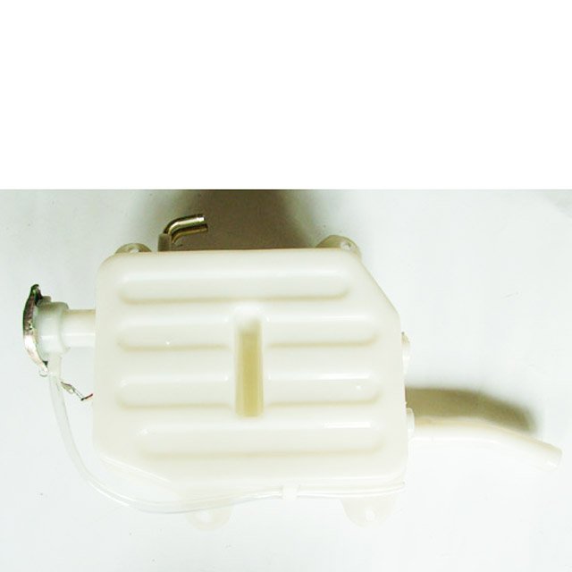 Dongfeng Truck Parts Double bridge expansion water tank (short pipe) 1311n12-010