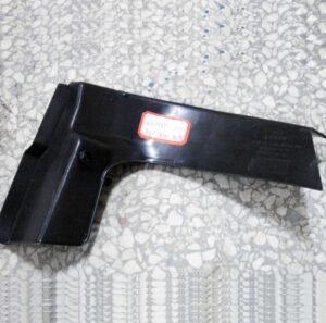 Dongfeng DFM Heavy Duty Truck Part Left Lower Inner Guard 5301649-C0100