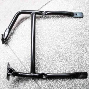 Dongfeng DFM Heavy Duty Truck Part Mudguard Bracket 8403070-C0300