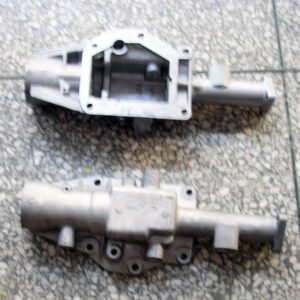Dongfeng DFM Heavy Duty Truck Part Gear Box Cover DC9J150T04-301