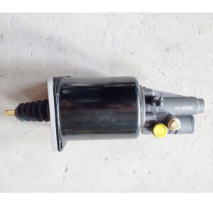 Dongfeng Truck Parts Clutch Booster Pump 1608Z36-010