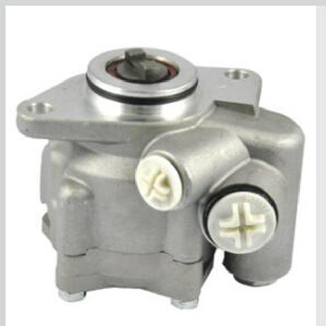 MAN parts Steering pump 81.47101.6136