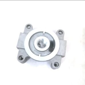 Dongfeng heavy truck parts Fuel Filter Head 4990848 3969680 3954906